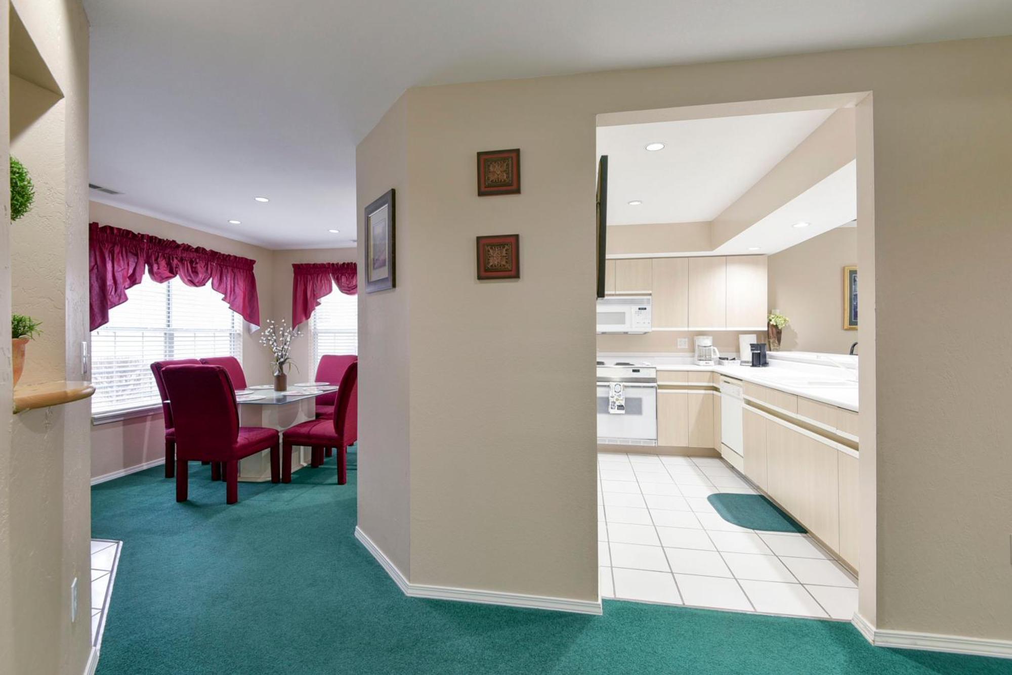 Gorgeous Condos At Thousand Hills - Heart Of Branson - Spacious And Affordable מראה חיצוני תמונה